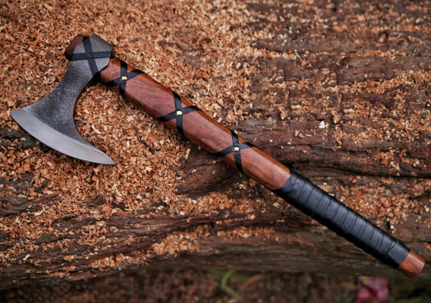 Rune Axe - KK-VA-0001